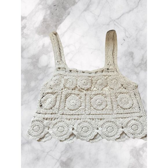 Rebellion Crochet Cream Crop Tank Top Size Small - Picture 2 of 3